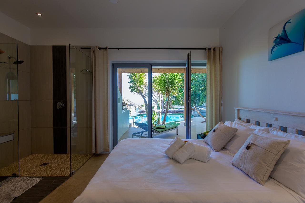 Lodge Ocean Lounge *